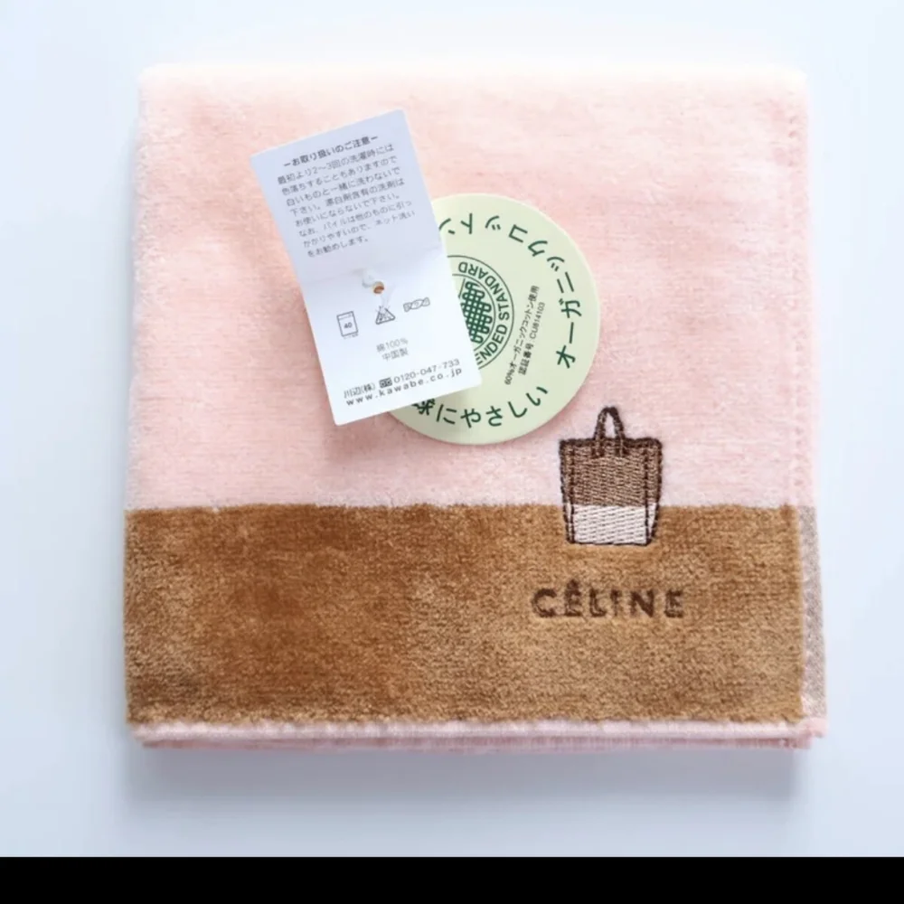 Celine Face Towel - Peach